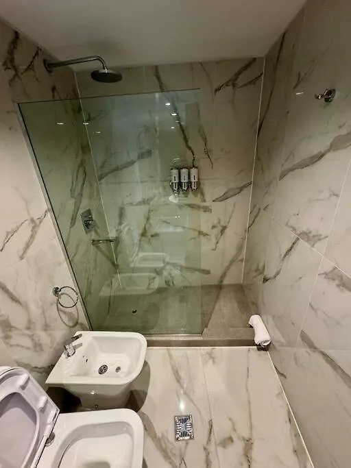 Hermoso Dpto. En Torre Leloir, Seguridad 24 Hs Villa Marini 0*,  Arjantin